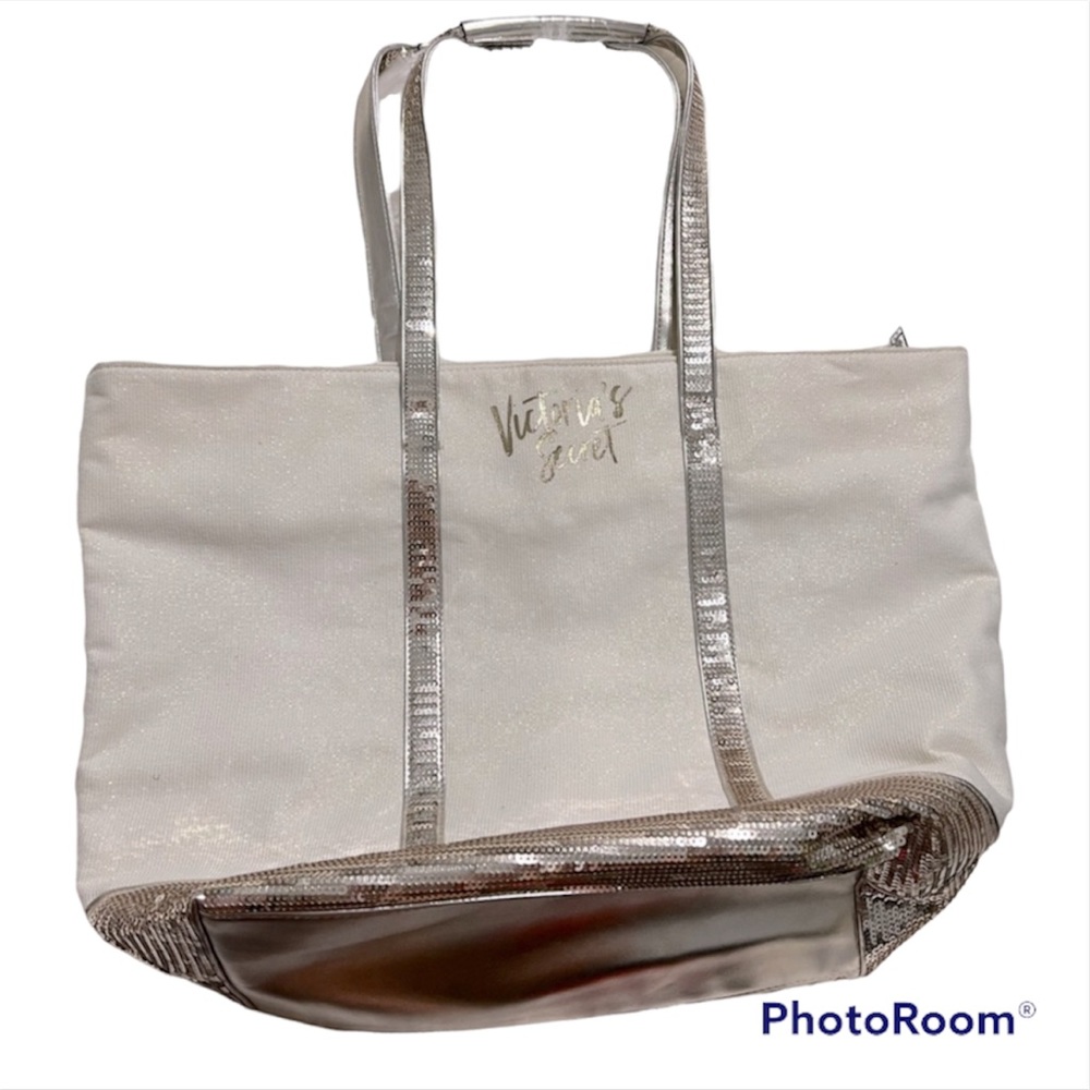 Victoria’s Secret Everyday Tote